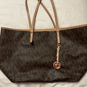 MK jet set tote